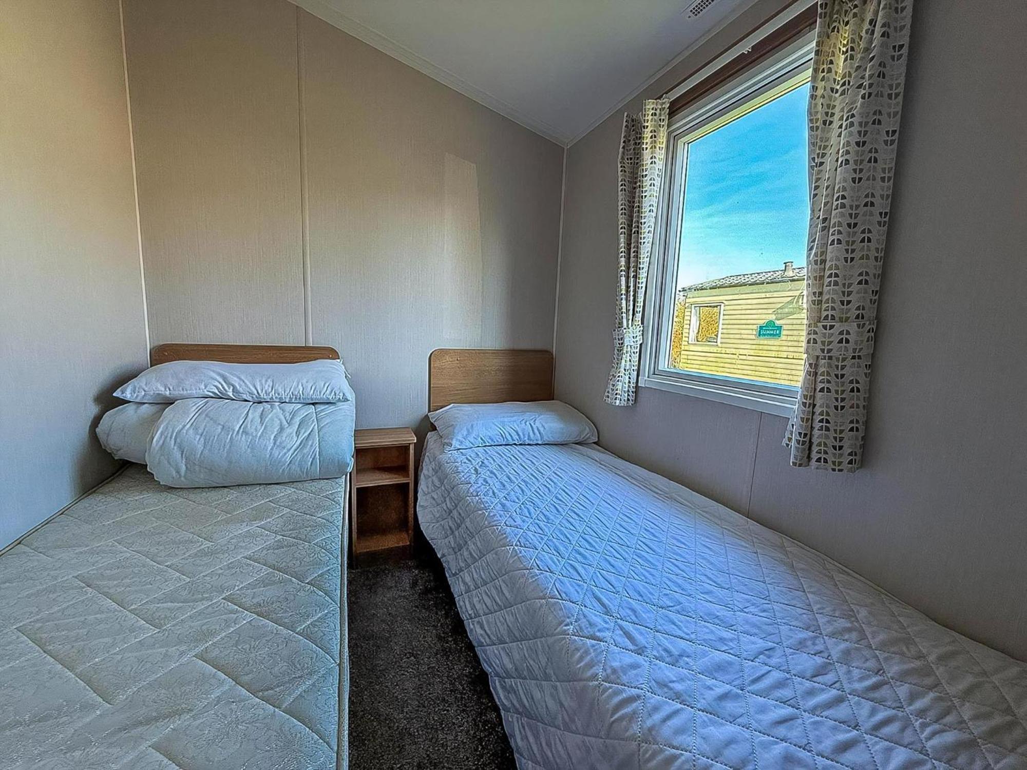 Lovely 8 Berth Caravan In Southview Holiday Park, Ref 33042Tc Skegness Extérieur photo