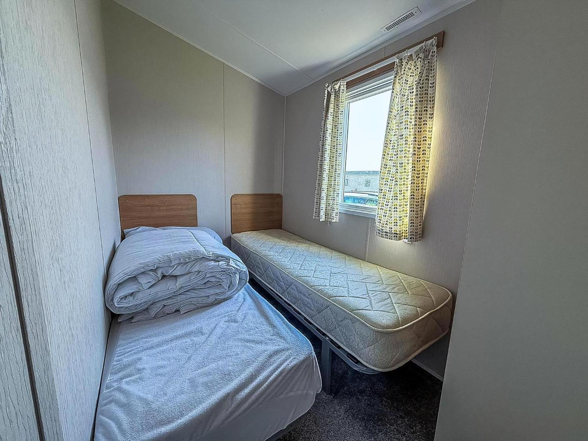 Lovely 8 Berth Caravan In Southview Holiday Park, Ref 33042Tc Skegness Extérieur photo